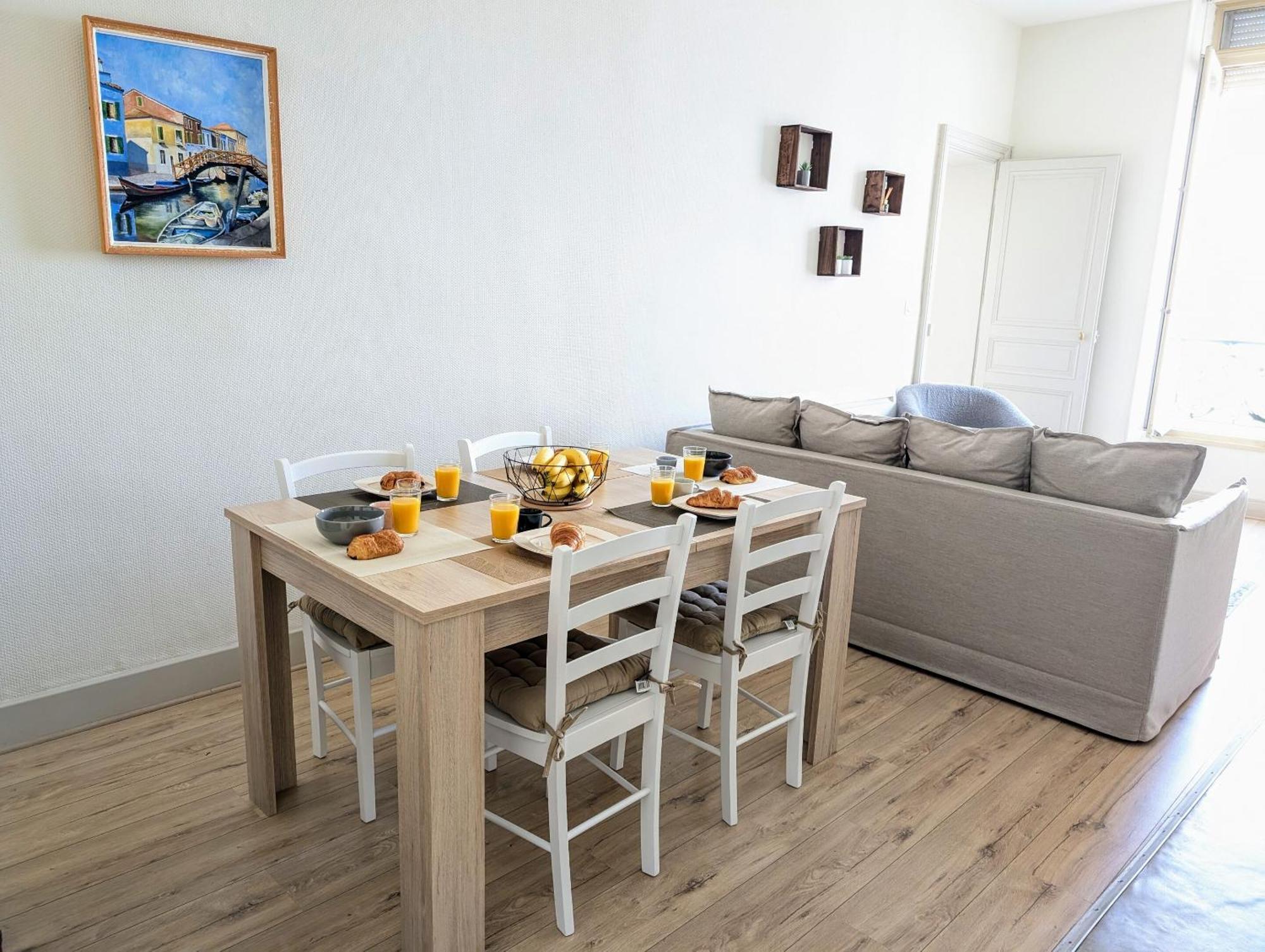 Appartement Hyper Centre Avec Magnifique Vue à Angers Extérieur photo